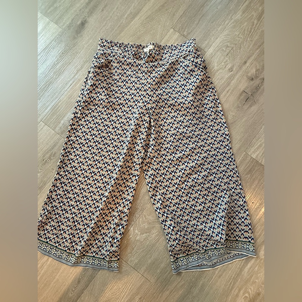 Max Studio Navy, Cream & Peach Printed Wide-Leg Cropped Pants